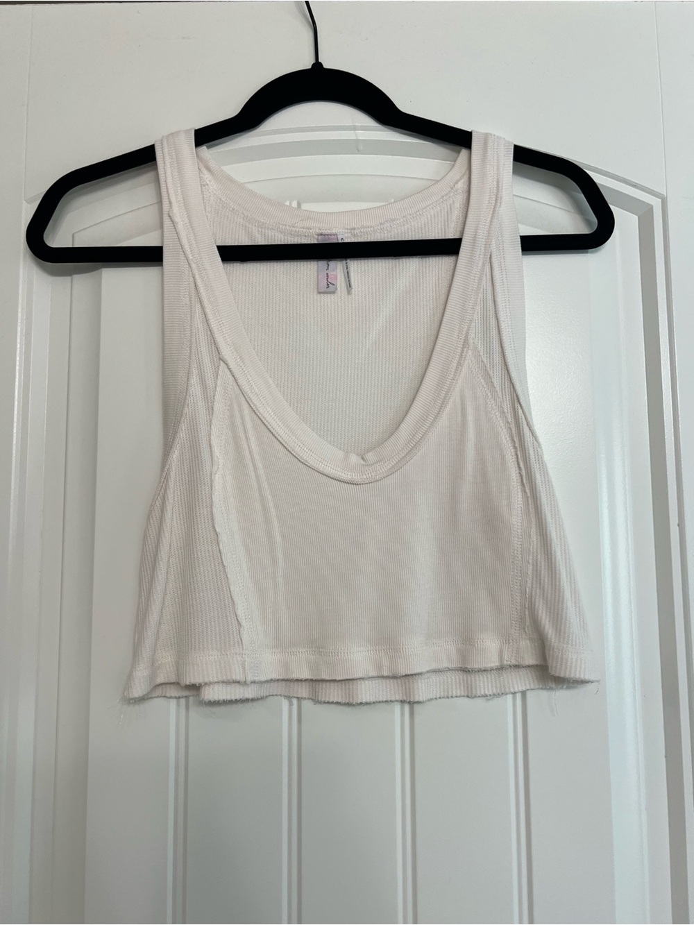 Urban Outfitters White Ribbed Cropped Tank Top